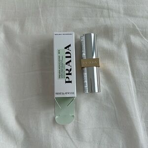 Prada 
Monochrome Hyper Matte Refillable Lipstick B13